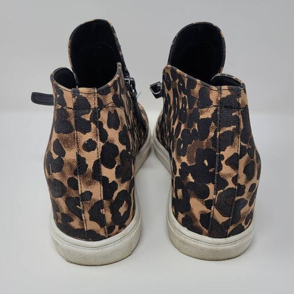 Animal Print Ankle Bootie 9.5 Hidden Wedge Shoes Leopard Sneaker Madden Girl - Picture 3 of 10